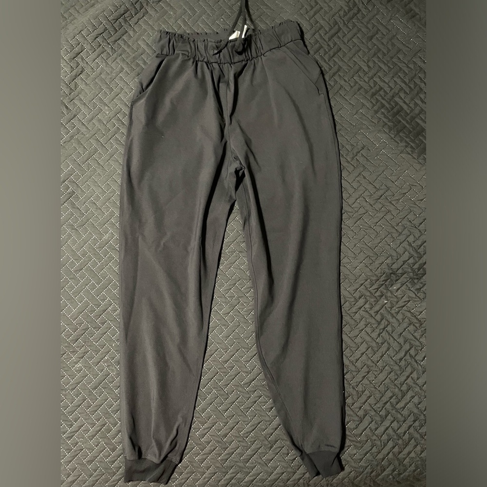 Lululemon joggers